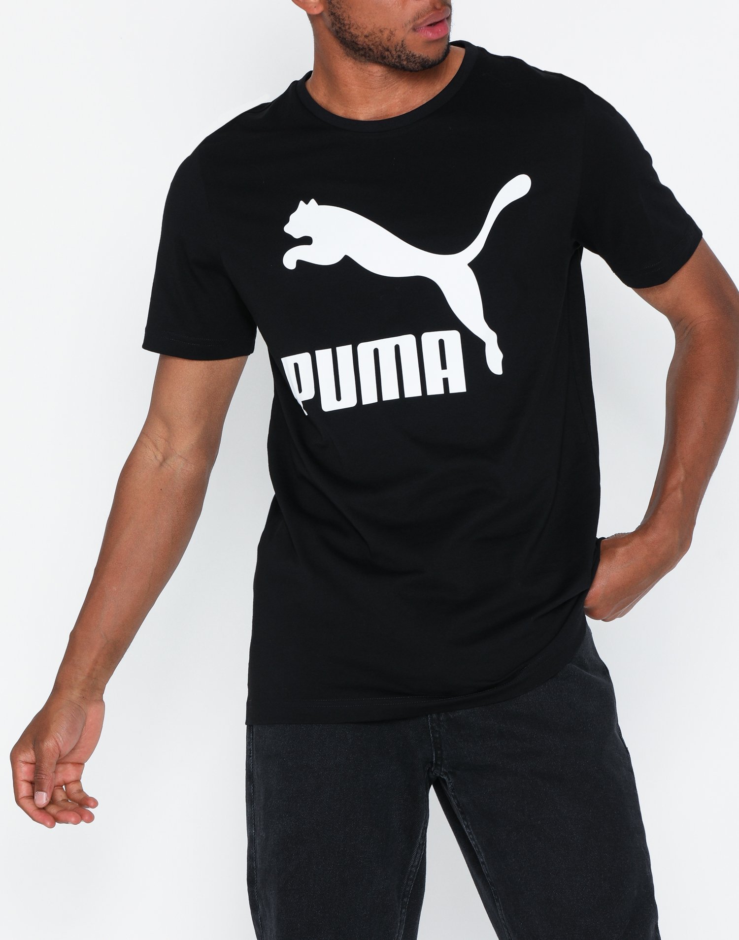 classics logo tee